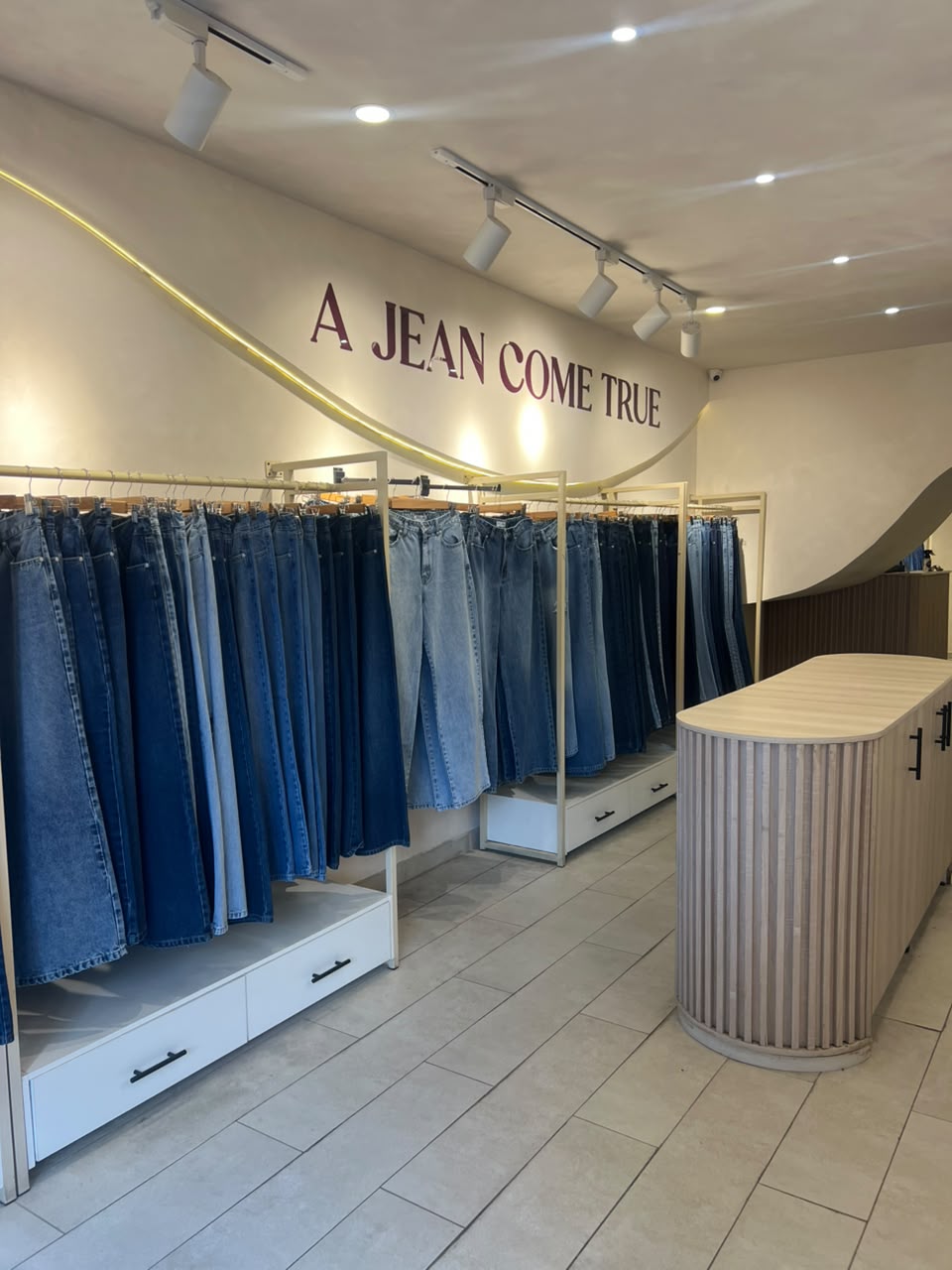 Milé Jeans Matriz
