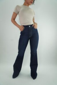 Flare Jean Oscuro