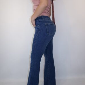 Flare Jean Tiro Medio