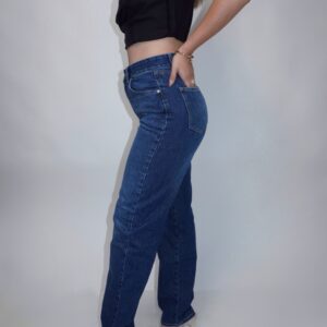 Mom Jean Oscuro